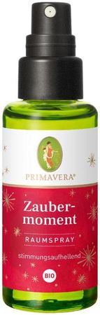 KI generiert: Das Bild zeigt eine Flasche eines Raumsprays von der Marke Primavera mit der Aufschrift "Zaubermoment". Der Flakon ist grün mit einem weihnachtlichen roten Etikett und soll stimmungsaufhellend wirken.