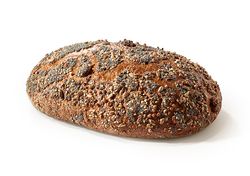 KI generiert: Das Bild zeigt ein Mehrkornbrot mit verschiedenen Körnern und Samen auf der Kruste. Der Hauptinhalt des Bildes ist ein gebackener Laib Brot.