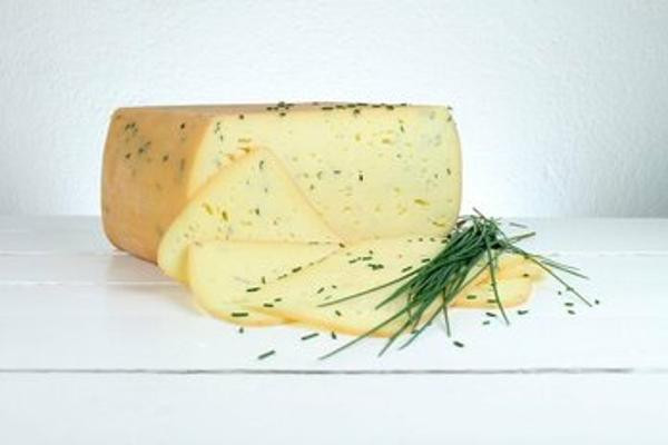 Produktfoto zu Weinkäse Schnittlauch, ca. 150g von Danzl